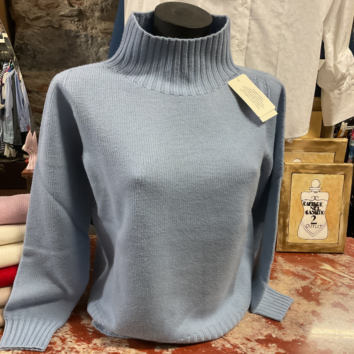 Maglione celeste in pura lana